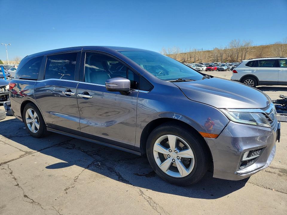 Продаж на аукціоні авто 2018 Honda Odyssey, vin: 5FNRL6H78JB022141, номер лоту: 47749186