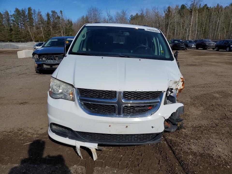 2014 Dodge Grand Caravan მანქანა იყიდება აუქციონზე, vin: 2C4RDGBG9ER210737, აუქციონის ნომერი: 74949305
