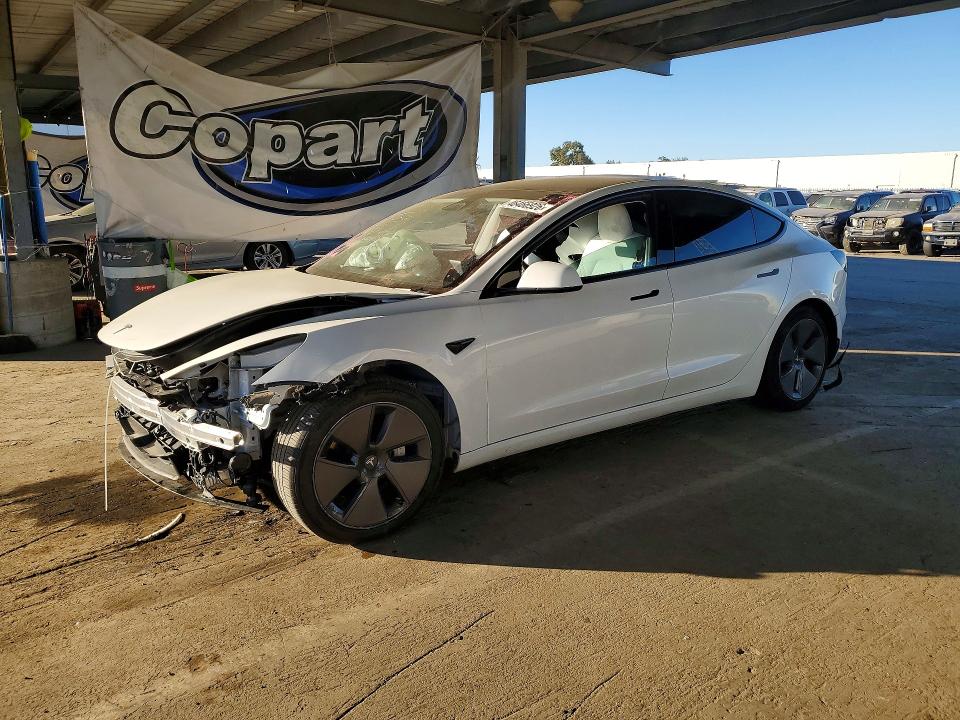2023 Tesla Model 3 მანქანა იყიდება აუქციონზე, vin: 5YJ3E1EA9PF621402, აუქციონის ნომერი: 46466926