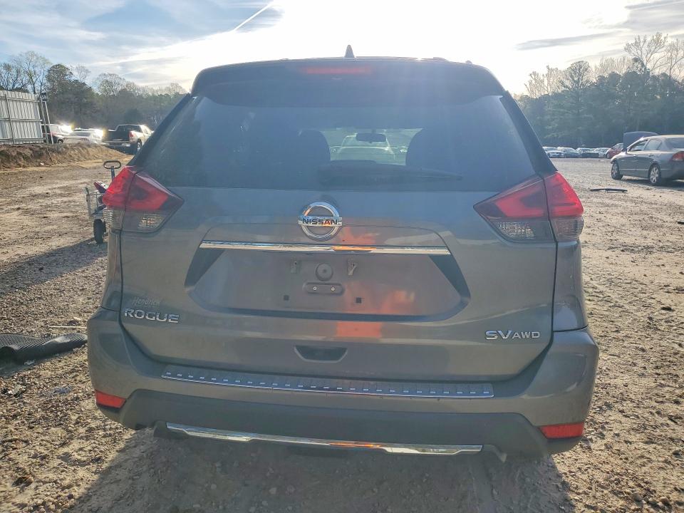 46846196 :رقم المزاد ، 5N1AT2MV6HC837127 vin ، 2017 Nissan Rogue مزاد بيع
