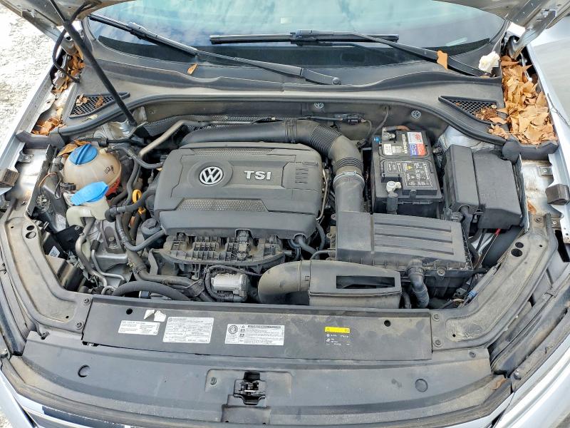 78593585 :رقم المزاد ، 1VWDT7A3XHC063818 vin ، 2017 Volkswagen Passat مزاد بيع