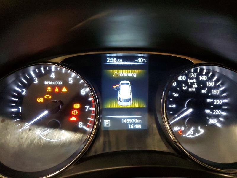 45670046 :رقم المزاد ، 5N1AT2MT8FC762944 vin ، 2015 Nissan Rogue مزاد بيع