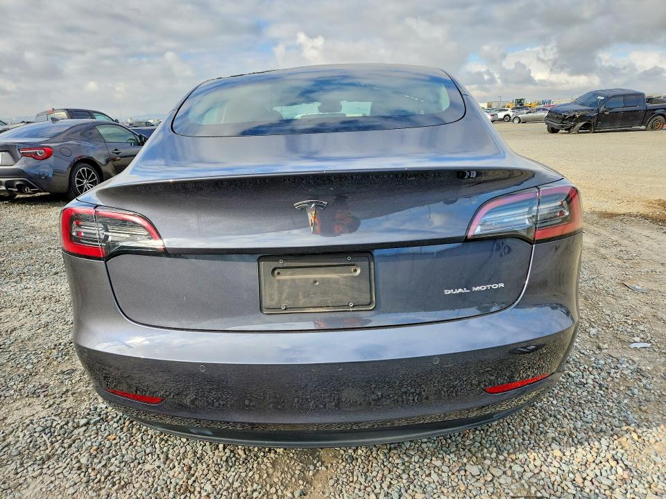 2021 Tesla Model 3 მანქანა იყიდება აუქციონზე, vin: 5YJ3E1EB4MF015199, აუქციონის ნომერი: 45705046