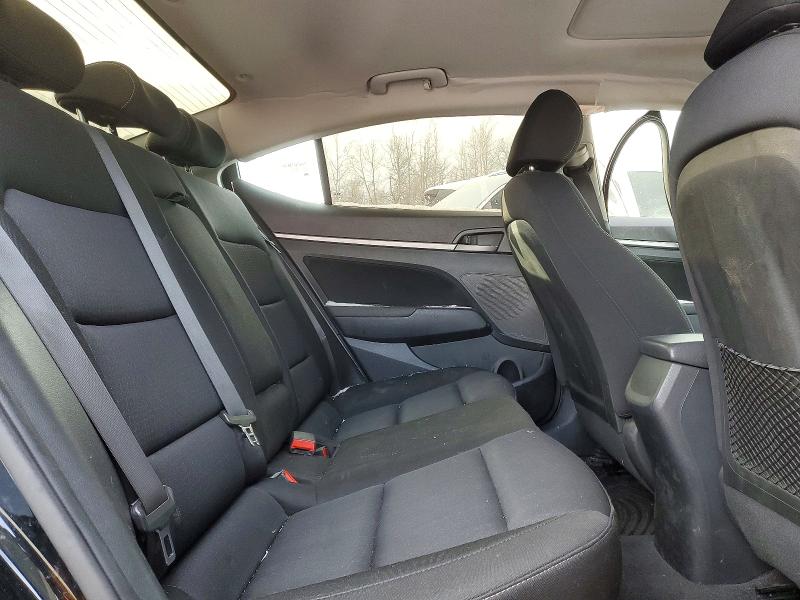 2017 Hyundai Elantra მანქანა იყიდება აუქციონზე, vin: KMHD84LF3HU174176, აუქციონის ნომერი: 46109366