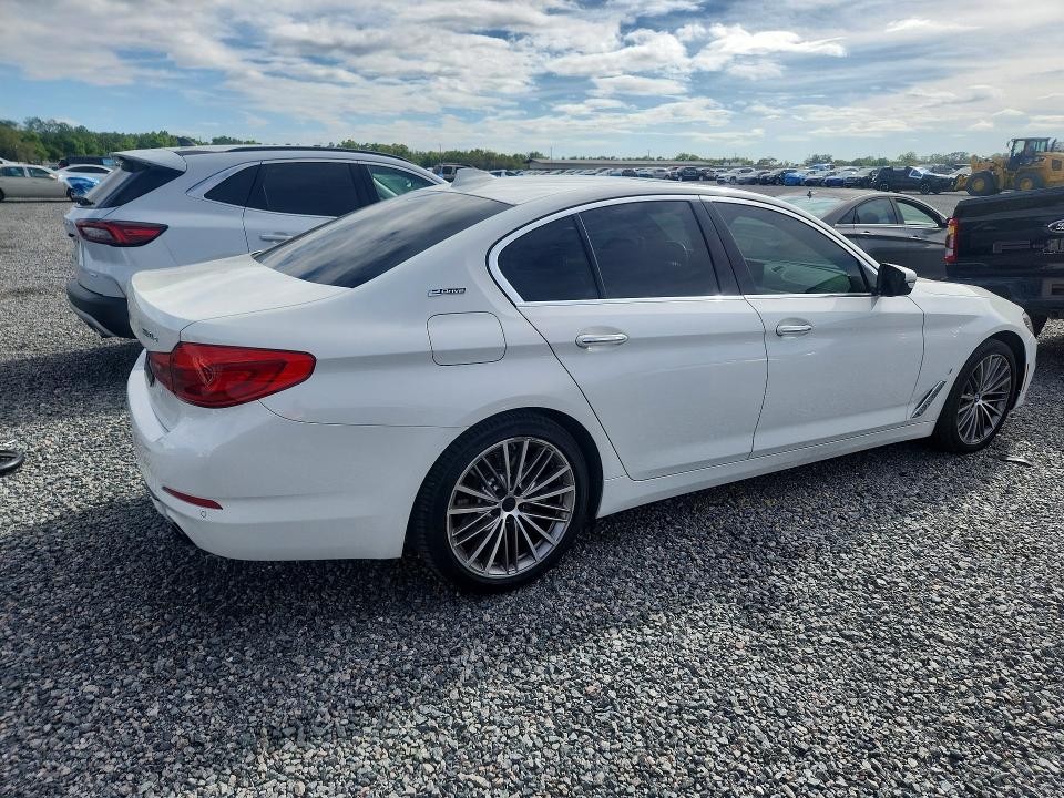 47005316 :رقم المزاد ، WBAJA9C53JB252292 vin ، 2018 Bmw 530e مزاد بيع