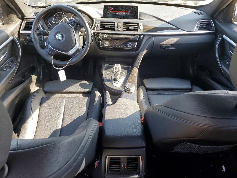 48037876 :رقم المزاد ، WBA8B9C57HK884685 vin ، 2017 Bmw 330 مزاد بيع