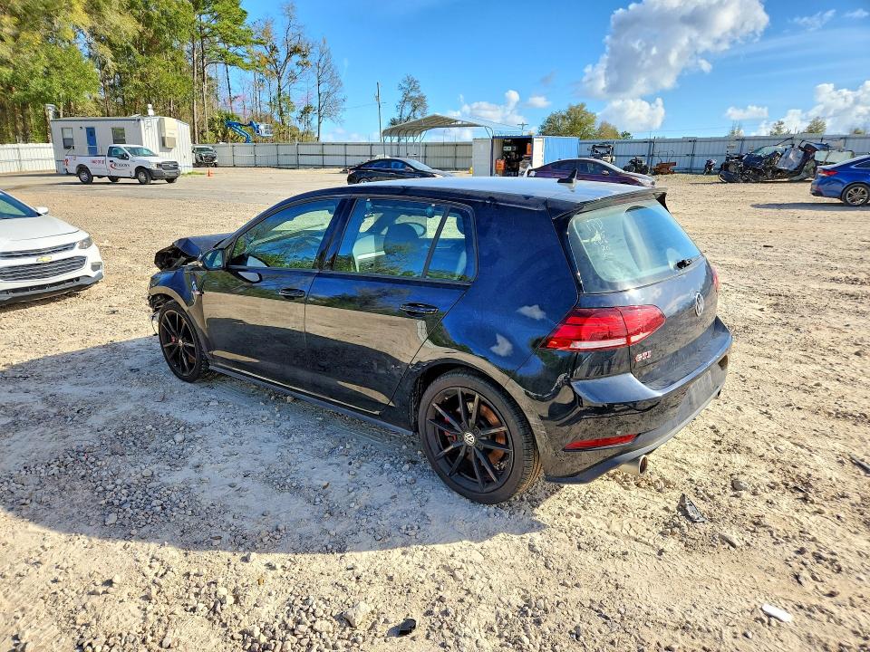41946236 :رقم المزاد ، 3VW5T7AU3KM005889 vin ، 2019 Volkswagen Gti مزاد بيع