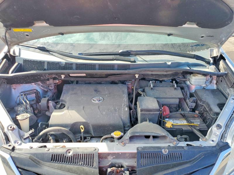 2014 Toyota Sienna მანქანა იყიდება აუქციონზე, vin: 5TDKK3DC2ES417598, აუქციონის ნომერი: 41868536