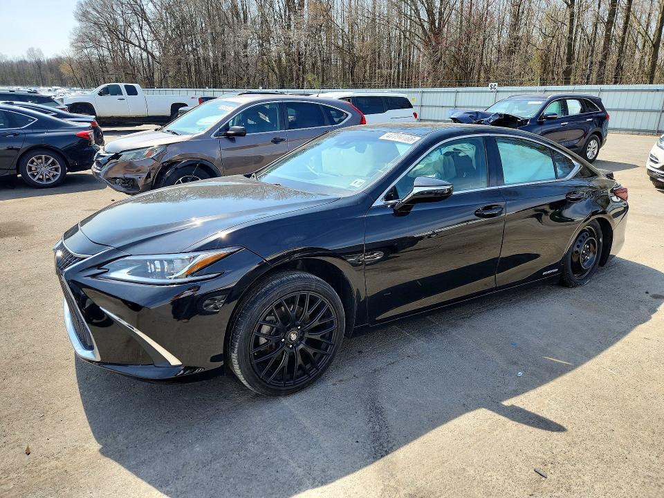 2022 Lexus Es 300h მანქანა იყიდება აუქციონზე, vin: 58ADA1C19NU015271, აუქციონის ნომერი: 47794066