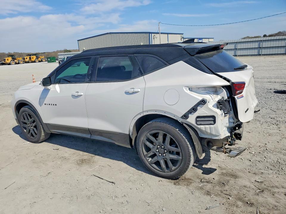 46826236 :رقم المزاد ، 3GNKBERS8SS163082 vin ، 2025 Chevrolet Blazer مزاد بيع