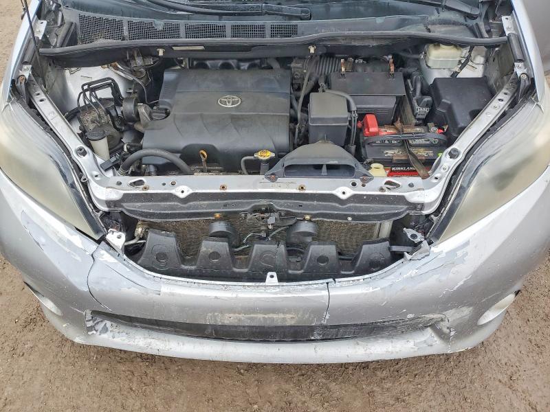 79784385 :رقم المزاد ، 5TDXK3DC2BS109509 vin ، 2011 Toyota Sienna مزاد بيع