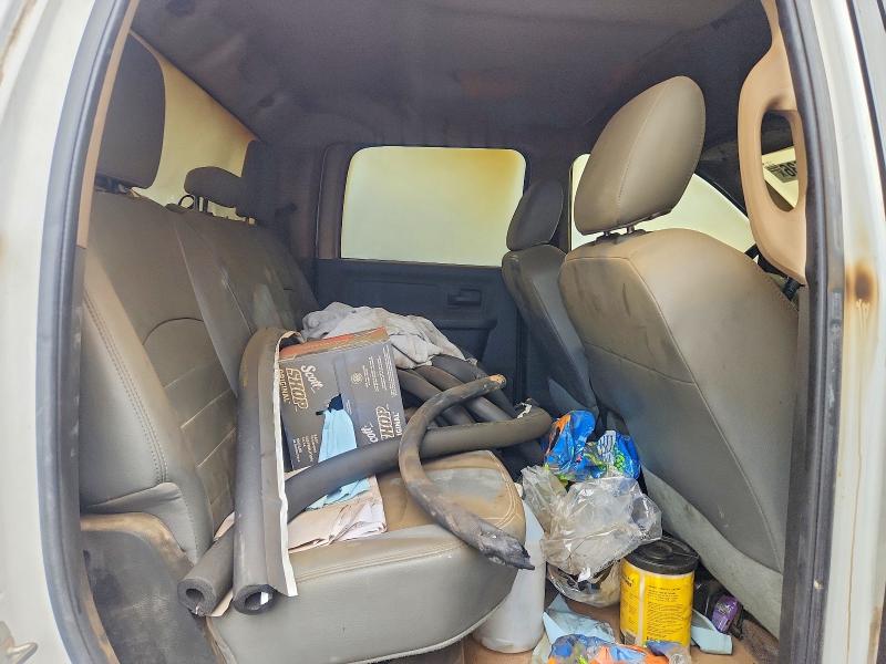 41699536 :رقم المزاد ، 3C7WRNFL7FG516765 vin ، 2015 Ram 5500 مزاد بيع