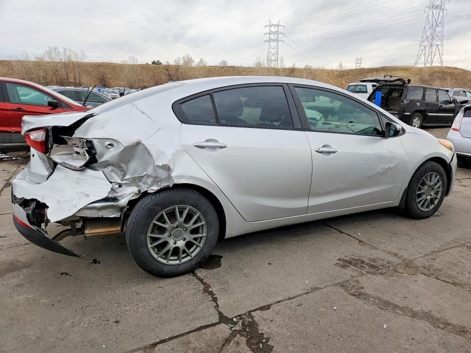 47044566 :رقم المزاد ، KNAFK4A66F5287318 vin ، 2015 Kia Forte مزاد بيع