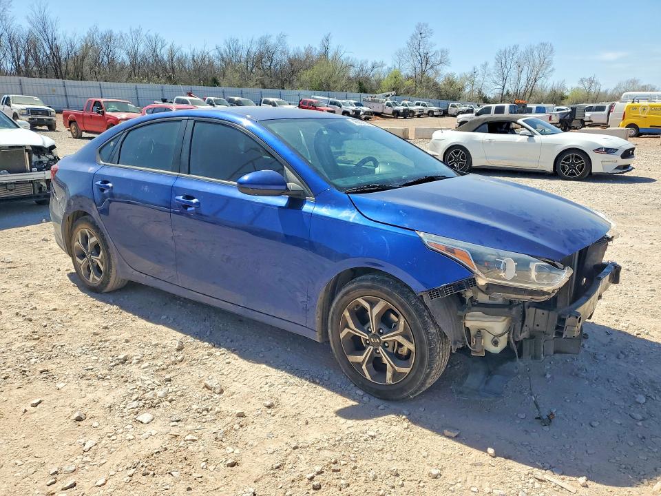2020 Kia Forte მანქანა იყიდება აუქციონზე, vin: 3KPF24AD2LE218238, აუქციონის ნომერი: 46862186
