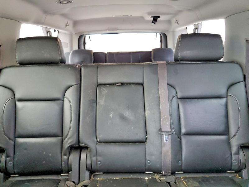 Продаж на аукціоні авто 2016 Chevrolet Suburban, vin: 1GNSKHKC1GR444834, номер лоту: 47882966