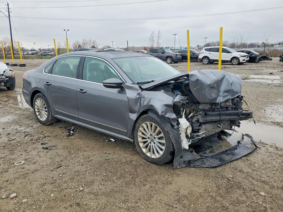 Продажа на аукционе авто 2017 Volkswagen Passat, vin: 1VWBT7A33HC065272, номер лота: 47296886