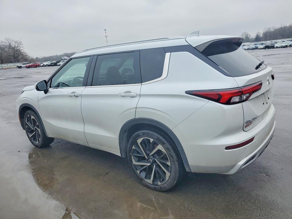 2022 Mitsubishi Outlander მანქანა იყიდება აუქციონზე, vin: JA4J4VA82NZ061387, აუქციონის ნომერი: 79816355