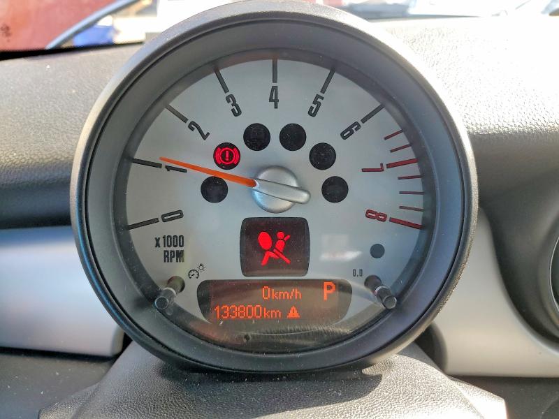 47240806 :رقم المزاد ، WMWSU3C53DT688454 vin ، 2013 Mini Cooper مزاد بيع