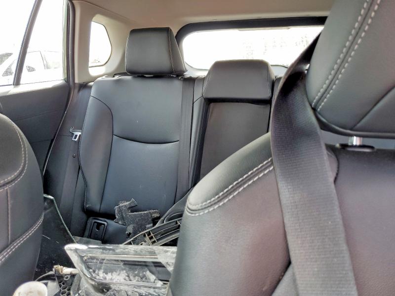 Продажа на аукционе авто 2022 Toyota Corolla Cross, vin: 7MUDAABG1NV025675, номер лота: 46667676