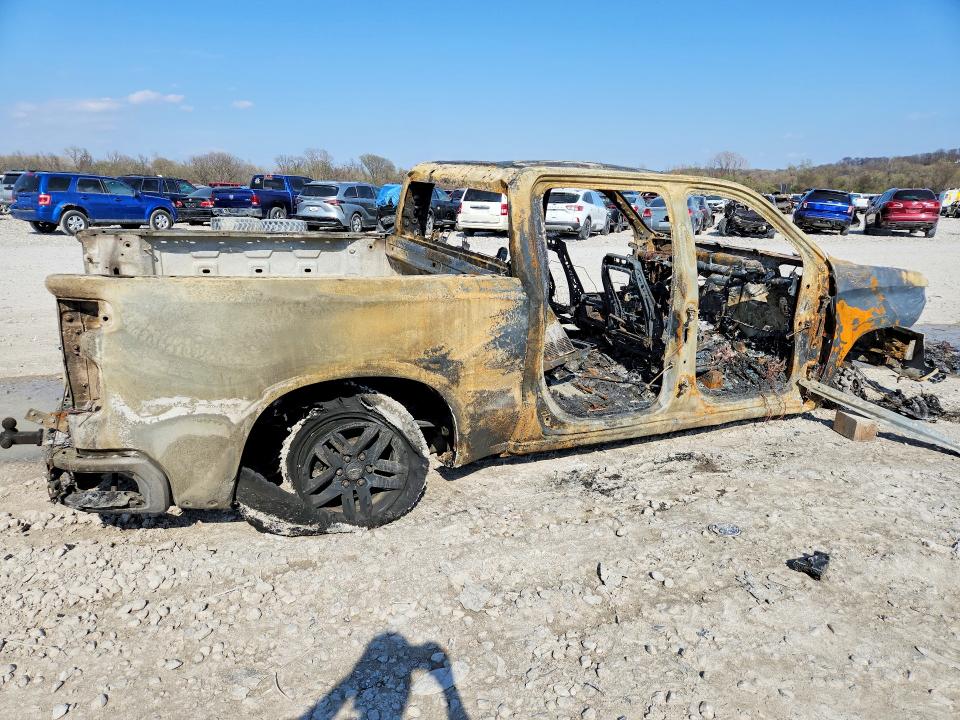 Продаж на аукціоні авто 2021 Chevrolet Silverado, vin: 1GCPYCEF0MZ241113, номер лоту: 47827726