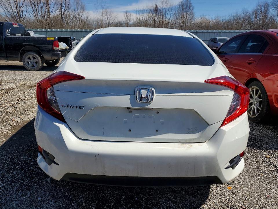 79371365 :رقم المزاد ، 19XFC2F5XJE036268 vin ، 2018 Honda Civic مزاد بيع