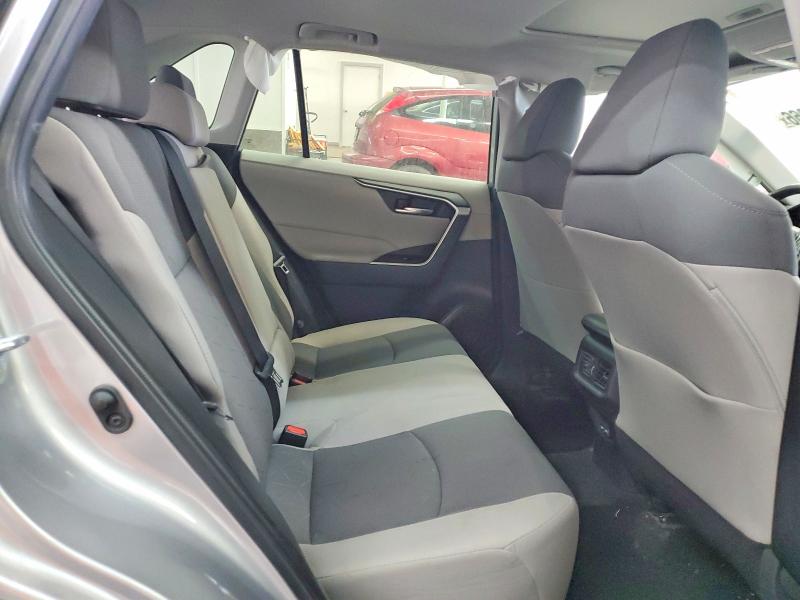 2022 Toyota Rav4 მანქანა იყიდება აუქციონზე, vin: 2T3P1RFV8NC262128, აუქციონის ნომერი: 45542366