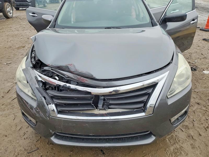 2015 Nissan Altima მანქანა იყიდება აუქციონზე, vin: 1N4AL3AP7FC595628, აუქციონის ნომერი: 79977385