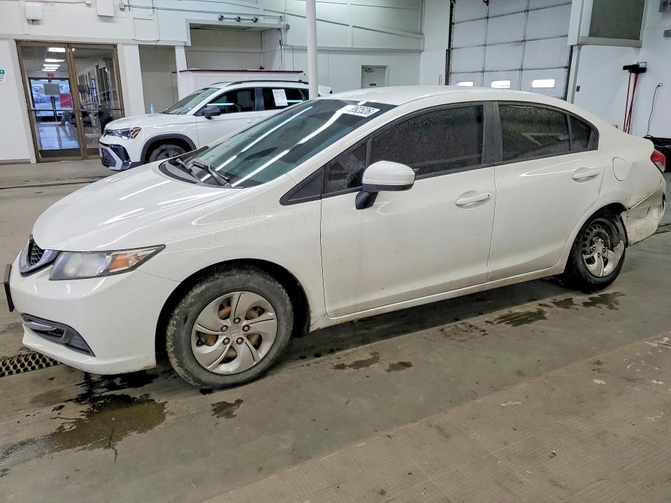 45992526 :رقم المزاد ، 19XFB2F5XFE273997 vin ، 2015 Honda Civic مزاد بيع