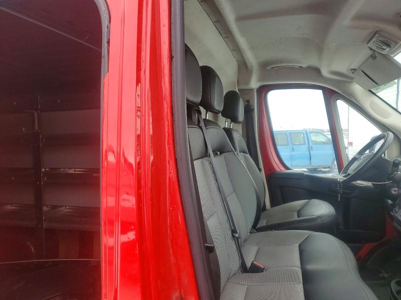 45824466 :رقم المزاد ، 3C6TRVAG1KE526277 vin ، 2019 Ram Promaster 1500 مزاد بيع