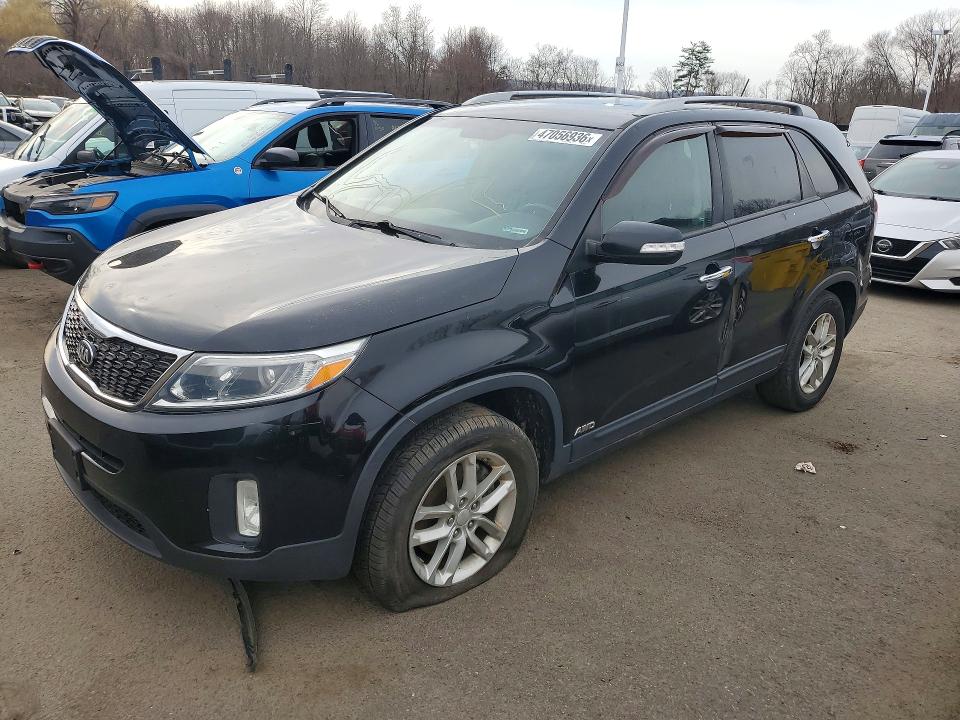 2015 Kia Sorento მანქანა იყიდება აუქციონზე, vin: 5XYKTDA67FG616470, აუქციონის ნომერი: 47056936