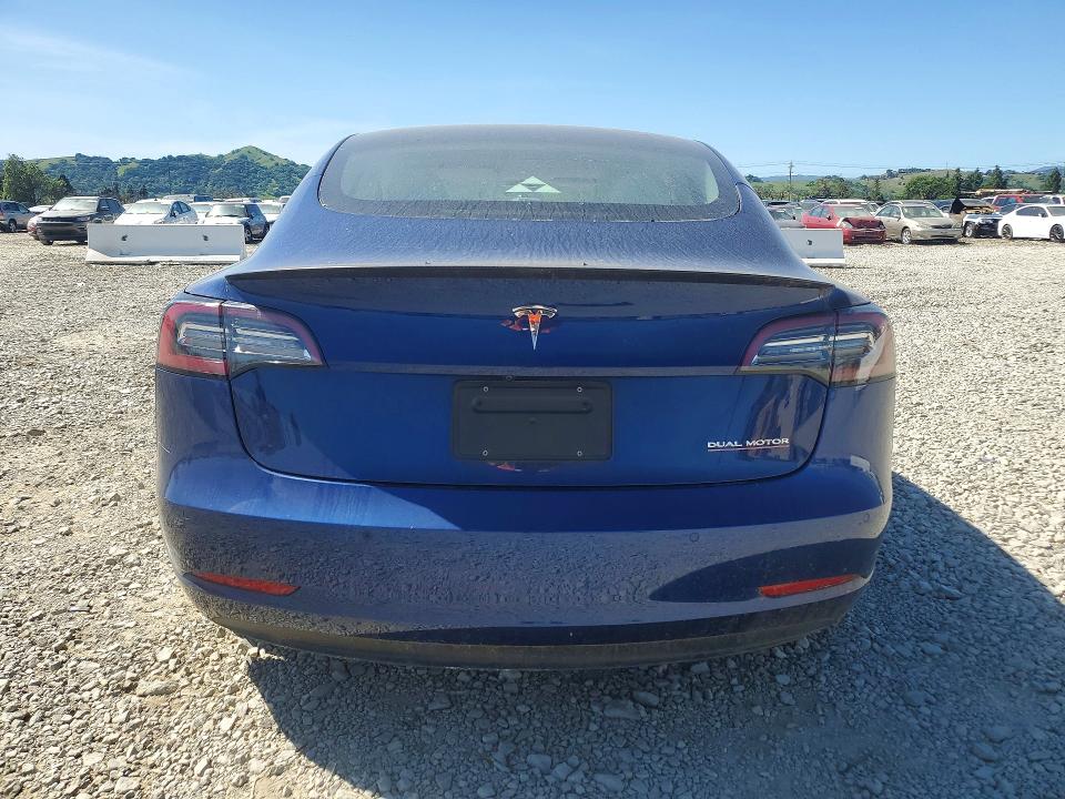 46224686 :رقم المزاد ، 5YJ3E1EC4NF122392 vin ، 2022 Tesla Model 3 مزاد بيع