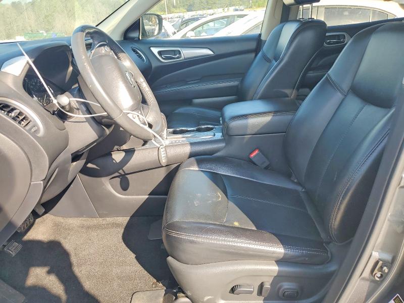 47693856 :رقم المزاد ، 5N1DR2MN5JC615227 vin ، 2018 Nissan Pathfinder مزاد بيع
