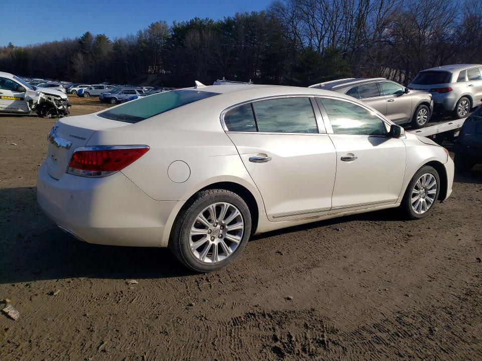 41990026 :رقم المزاد ، 1G4GC5E34DF334147 vin ، 2013 Buick Lacrosse مزاد بيع