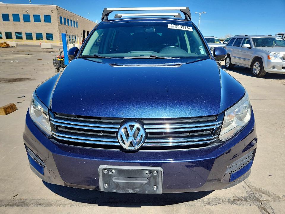 47209976 :رقم المزاد ، WVGBV7AX5DW545480 vin ، 2013 Volkswagen Tiguan مزاد بيع