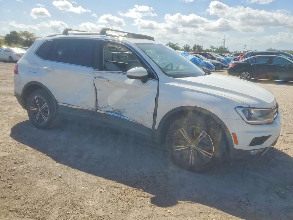 2018 Volkswagen Tiguan მანქანა იყიდება აუქციონზე, vin: 3VV3B7AX6JM150061, აუქციონის ნომერი: 41844886