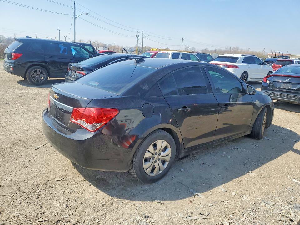47422366 :رقم المزاد ، 1G1PA5SH1F7214466 vin ، 2015 Chevrolet Cruze مزاد بيع