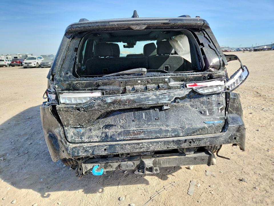 2022 Jeep Grand Cherokee მანქანა იყიდება აუქციონზე, vin: 1C4RJYC6XN8716142, აუქციონის ნომერი: 46867996