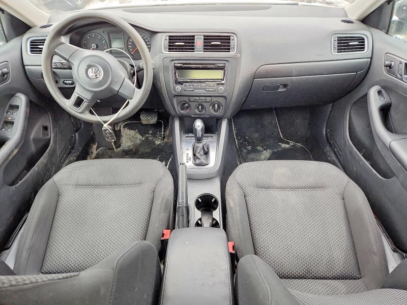 41606406 :رقم المزاد ، 3VW2K7AJ3DM427403 vin ، 2013 Volkswagen Jetta مزاد بيع