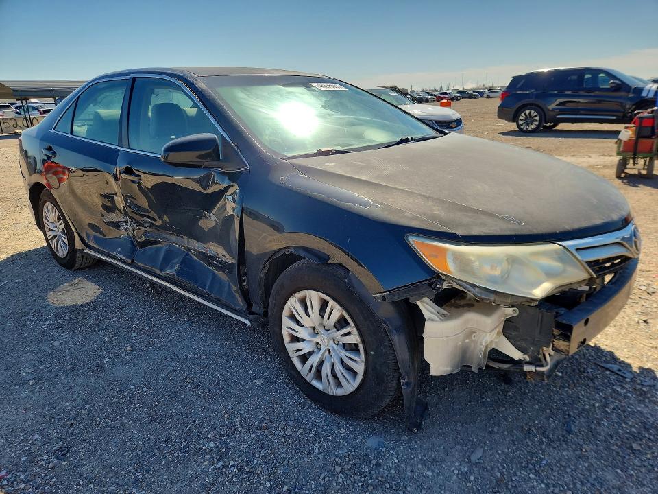 46275656 :رقم المزاد ، 4T4BF1FK9CR177425 vin ، 2012 Toyota Camry مزاد بيع