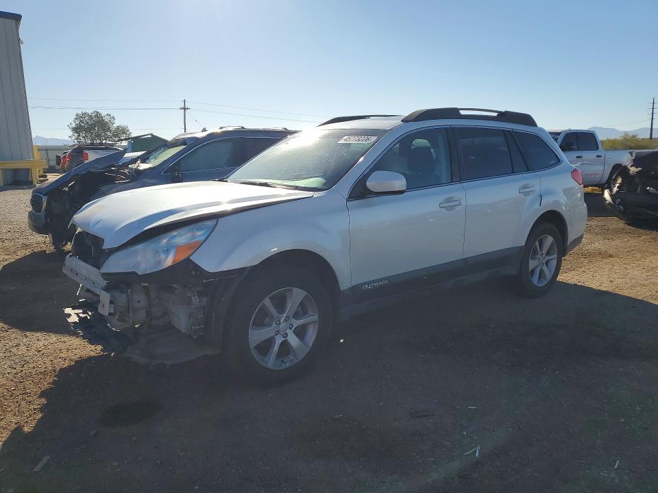 2013 Subaru Outback მანქანა იყიდება აუქციონზე, vin: 4S4BRBGC0D3304746, აუქციონის ნომერი: 45773226