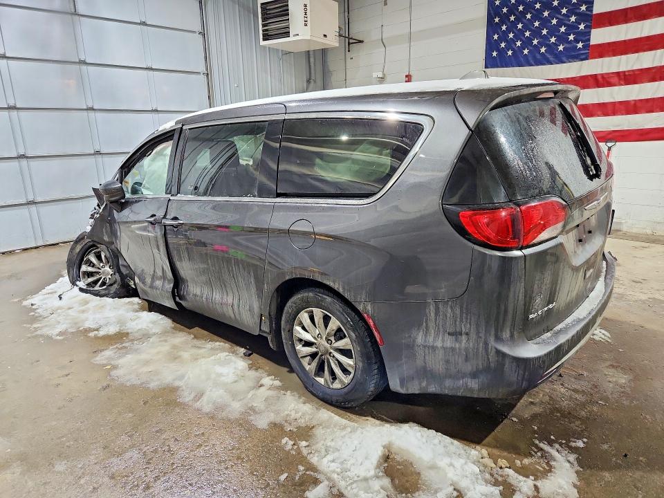 2019 Chrysler Pacifica მანქანა იყიდება აუქციონზე, vin: 2C4RC1FG8KR686614, აუქციონის ნომერი: 41774666