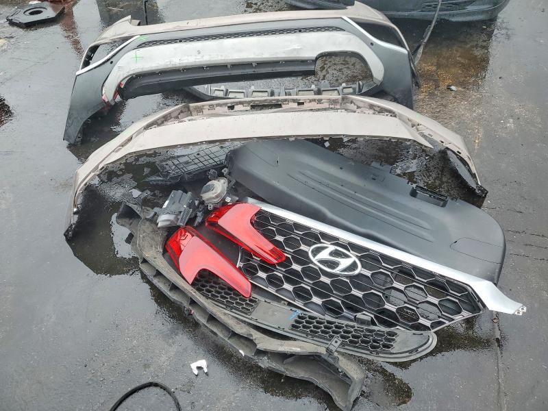 46302836 :رقم المزاد ، 5NMS33AD0KH018942 vin ، 2019 Hyundai Santa Fe مزاد بيع