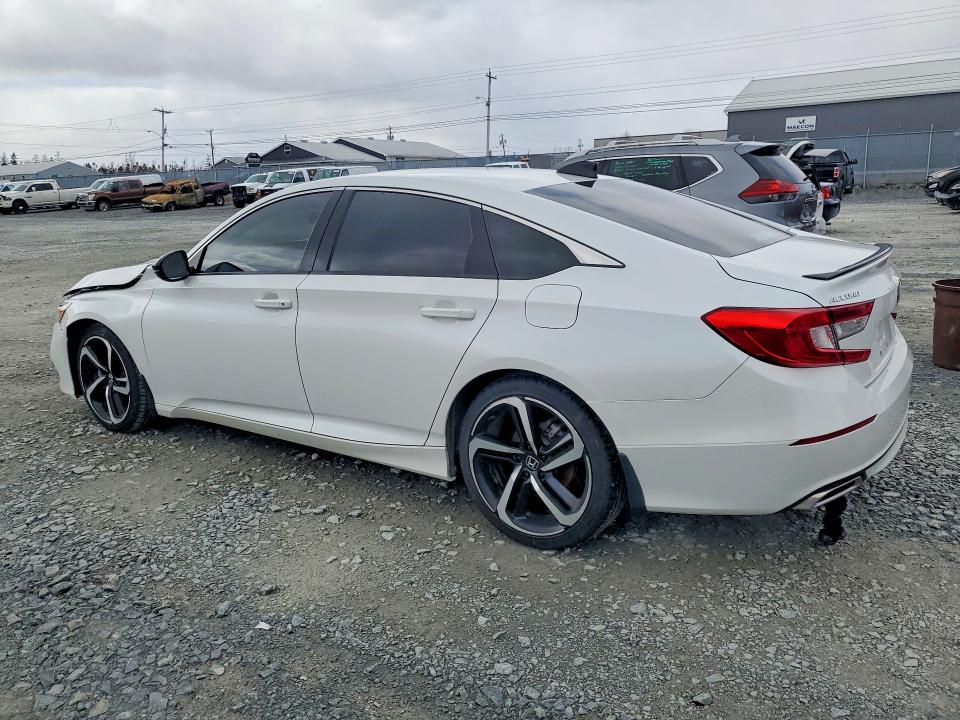 46723326 :رقم المزاد ، 1HGCV2F39NA800665 vin ، 2022 Honda Accord مزاد بيع