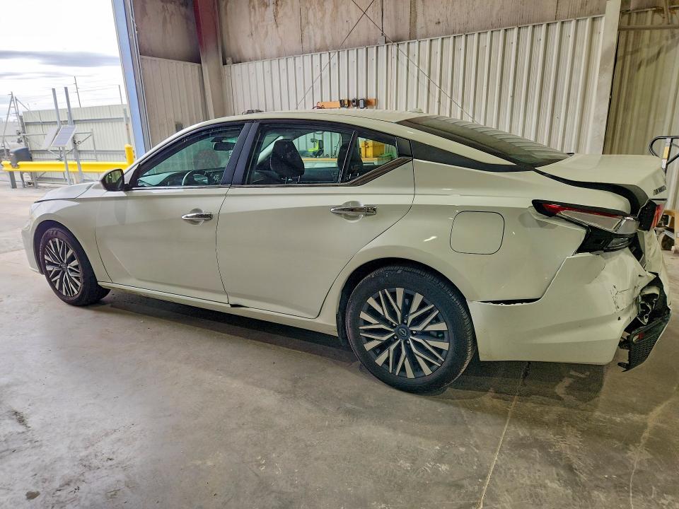 Auction sale of the 2025 Nissan Altima, vin: 1N4BL4DV8SN373909, lot number: 47996016