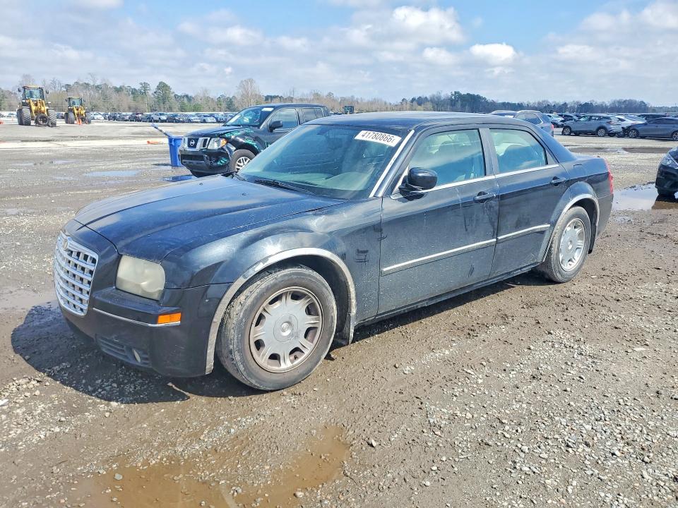 2006 Chrysler 300 მანქანა იყიდება აუქციონზე, vin: 2C3KA53G36H115132, აუქციონის ნომერი: 41780866