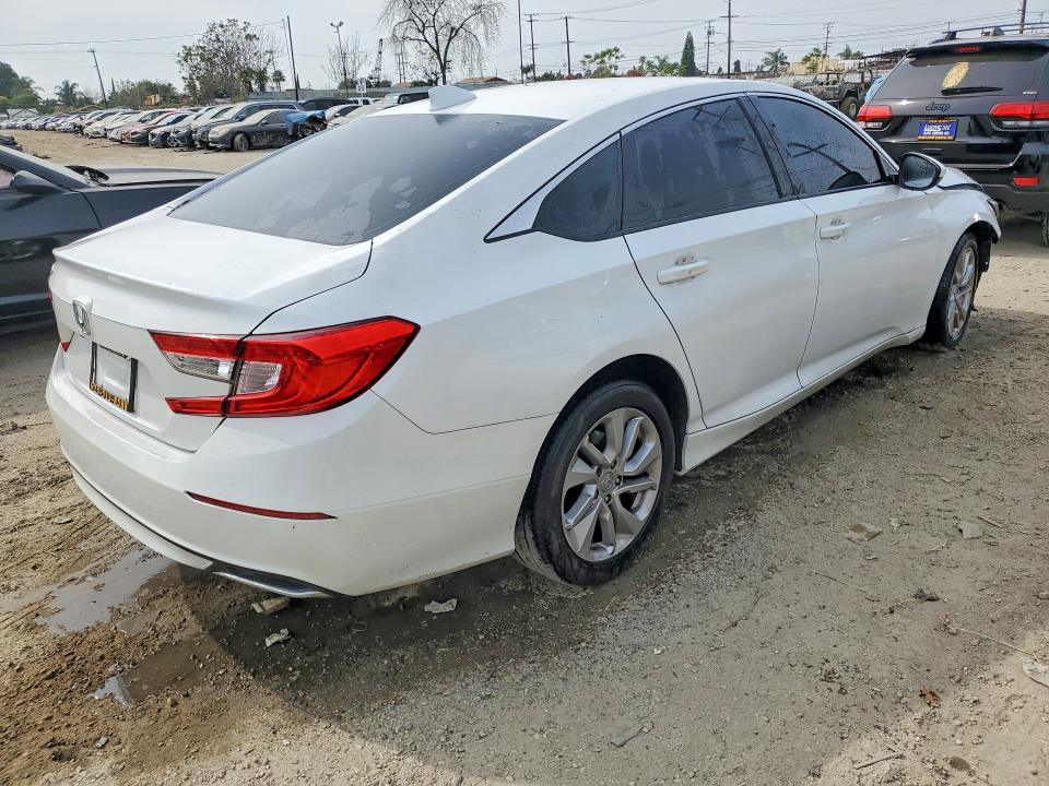 47916146 :رقم المزاد ، 1HGCV1F15LA138623 vin ، 2020 Honda Accord مزاد بيع
