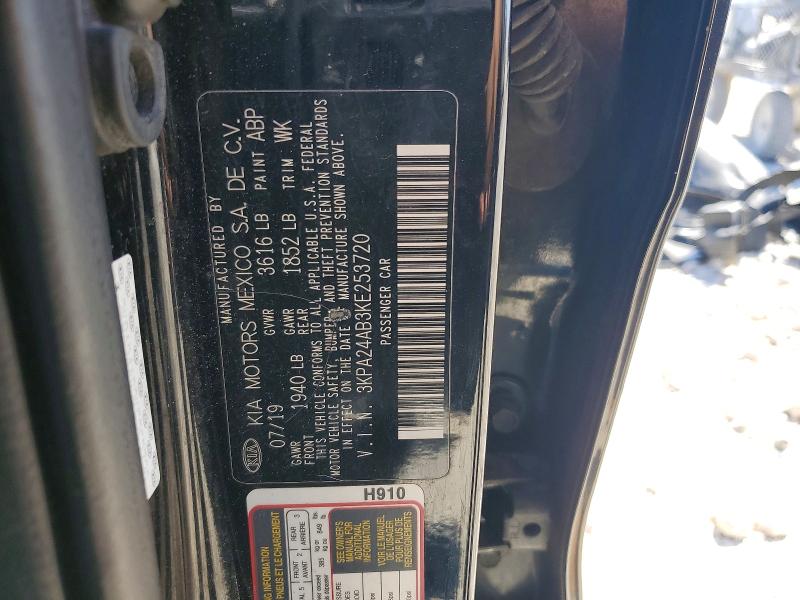 2019 Kia Rio მანქანა იყიდება აუქციონზე, vin: 3KPA24AB3KE253720, აუქციონის ნომერი: 45955506