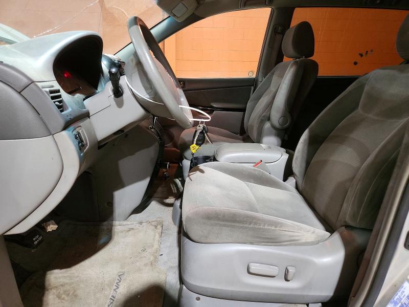 Продажа на аукционе авто 2004 Toyota Sienna, vin: 5TDZA23C94S073781, номер лота: 41931106