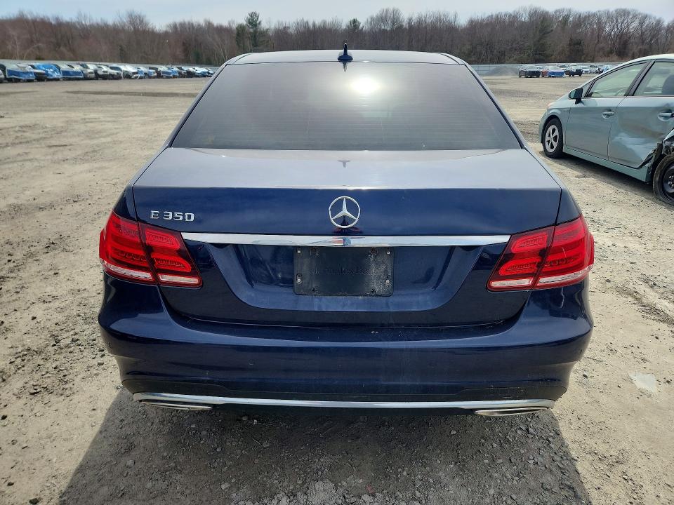 47760316 :رقم المزاد ، WDDHF8JB8FB120812 vin ، 2015 Mercedes-benz E مزاد بيع