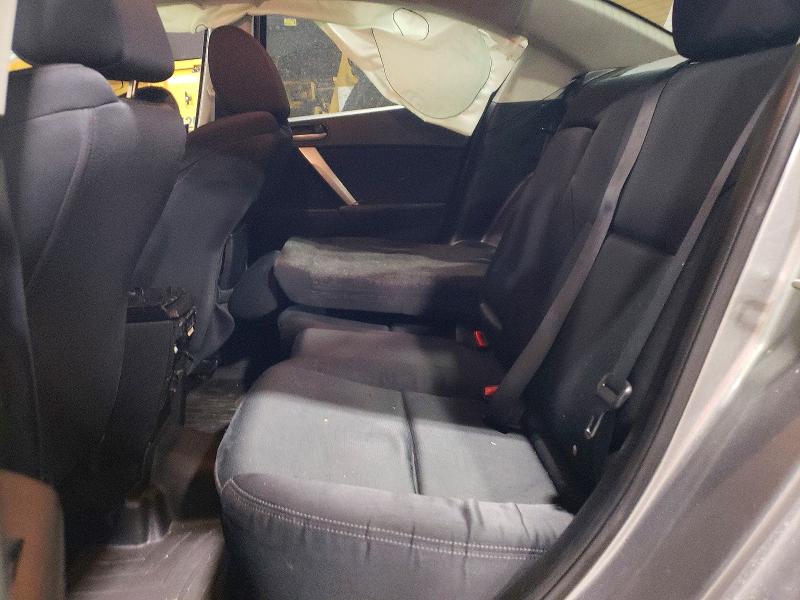 47282926 :رقم المزاد ، JM1BL1U55B1358557 vin ، 2011 Mazda 3 مزاد بيع